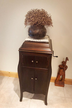 EstateSale026