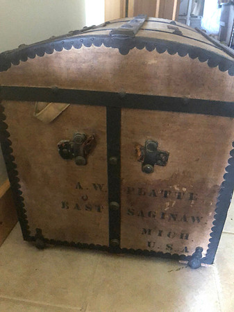 EstateSale009